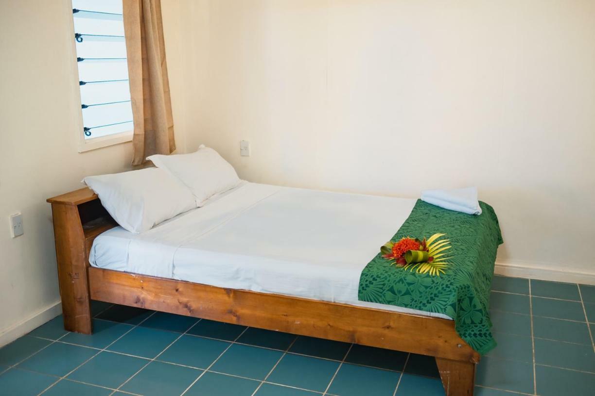 Karls Getaway Hotel And Tours Apia Exterior foto
